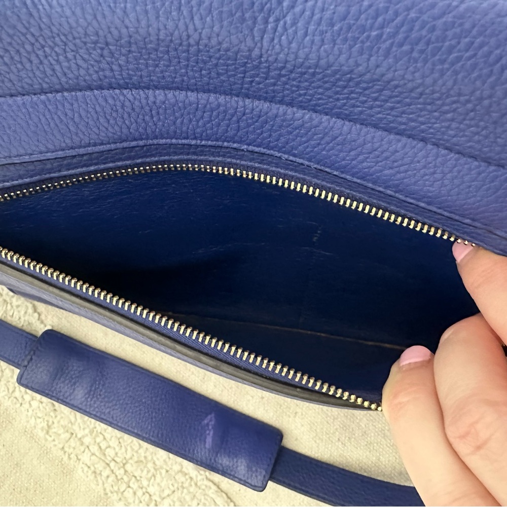 CELINE
Trapeze bag (small) - Picture 8 of 13